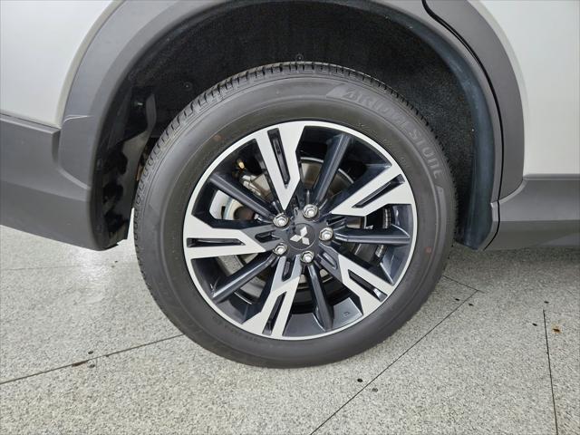 2025 Mitsubishi Eclipse Cross Unknown