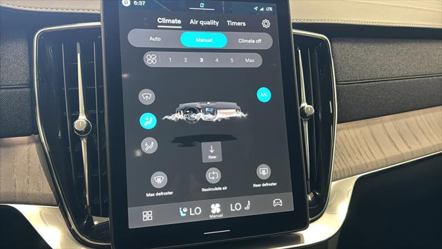 2026 Volvo XC90 Plug-In Hybrid Ultra, T8 AWD, Electric/Gasoline, Bright, 7 Seats