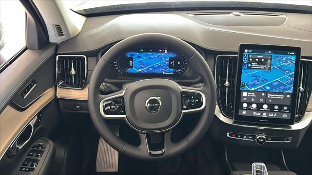 2026 Volvo XC90 Core, B5 AWD Gas (mild hybrid), Gasoline, Bright, 7 Seats