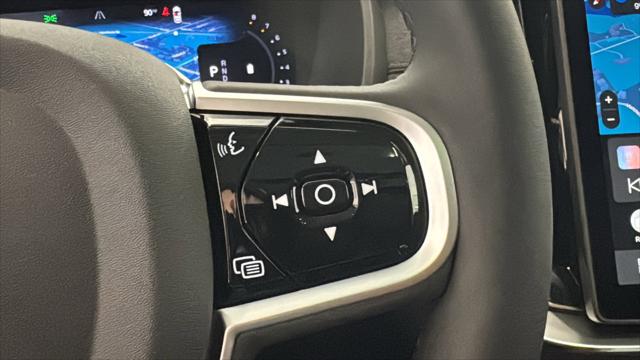 2026 Volvo XC90 Core, B5 AWD Gas (mild hybrid), Gasoline, Bright, 7 Seats