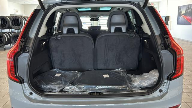 2026 Volvo XC90 Core, B5 AWD Gas (mild hybrid), Gasoline, Bright, 7 Seats