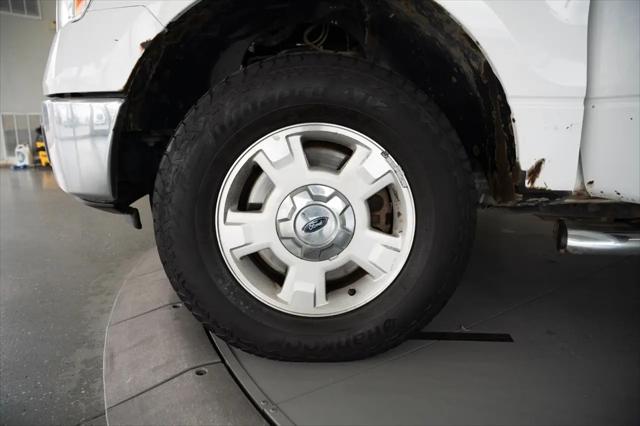 2014 Ford F-150 4WD SuperCrew 145"" XL