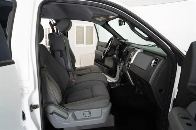 2014 Ford F-150 4WD SuperCrew 145"" XL