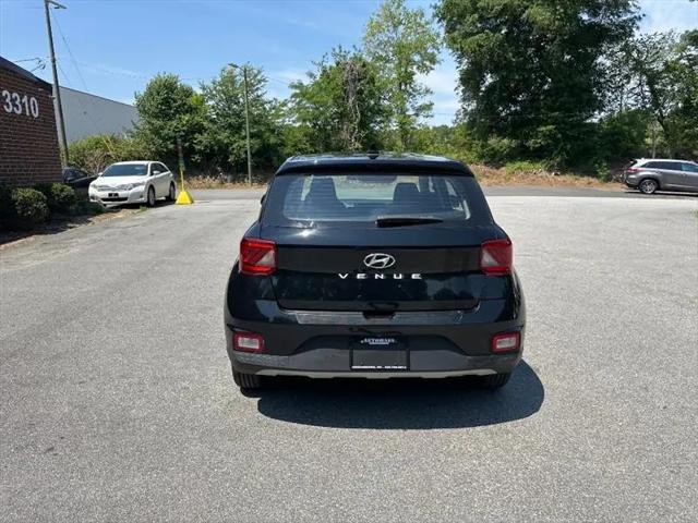 2021 Hyundai Venue SE