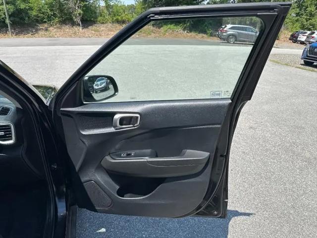2021 Hyundai Venue SE