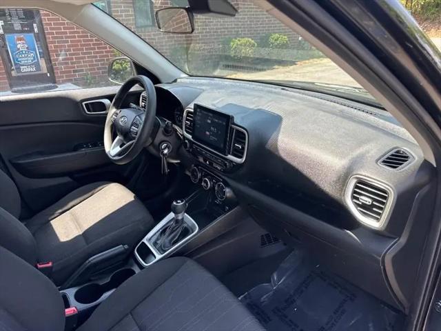 2021 Hyundai Venue SE