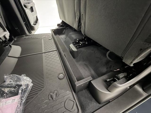 2026 Ram 1500 Laramie Crew Cab 4x4 5'7" Box