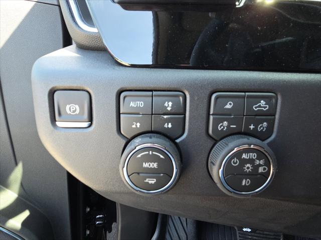 2026 Chevrolet Silverado 1500 4WD Crew Cab Short Bed LT Trail Boss