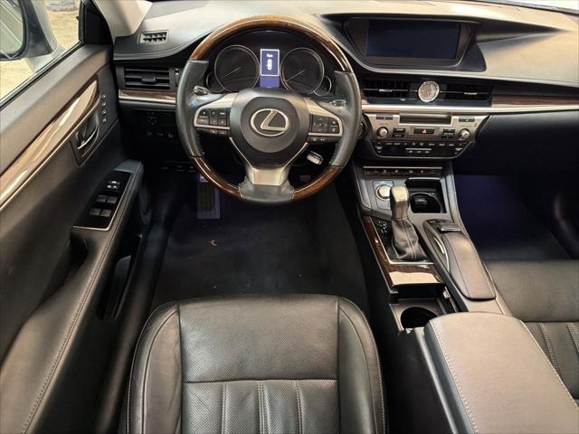 2016 Lexus ES 350 Unknown