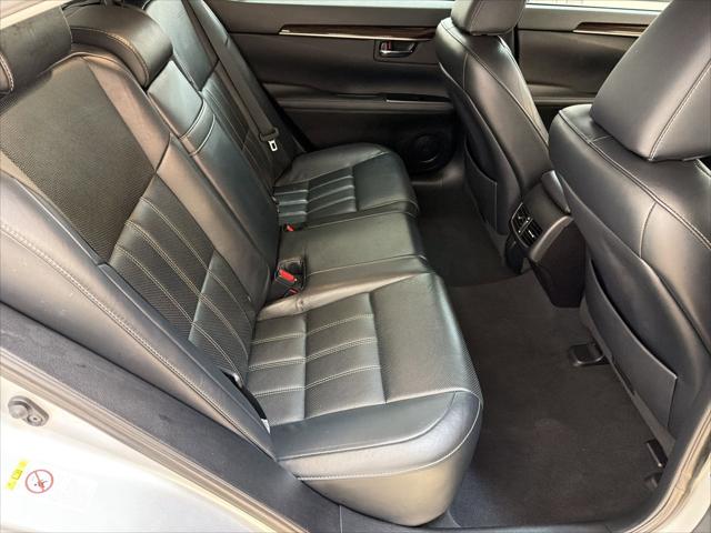 2016 Lexus ES 350 Unknown