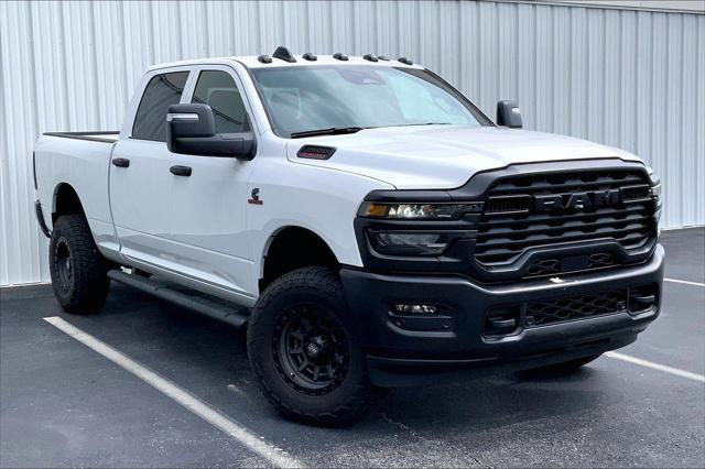 2025 Ram 2500 Tradesman Crew Cab 4x4 6'4" Box