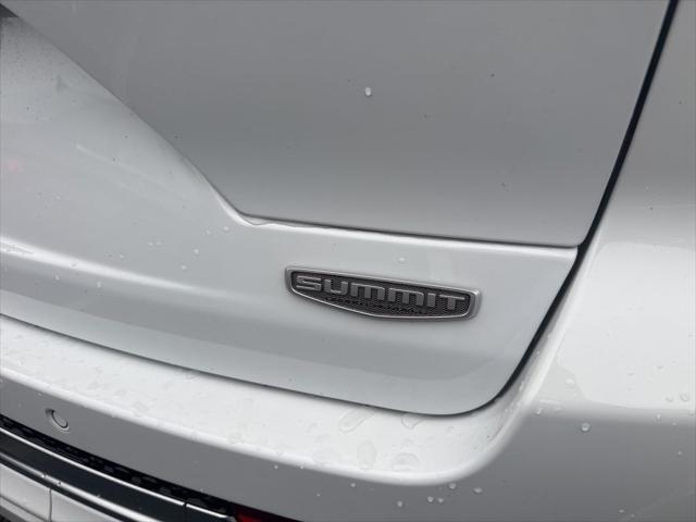 2025 Jeep Grand Cherokee Summit Reserve 4x4