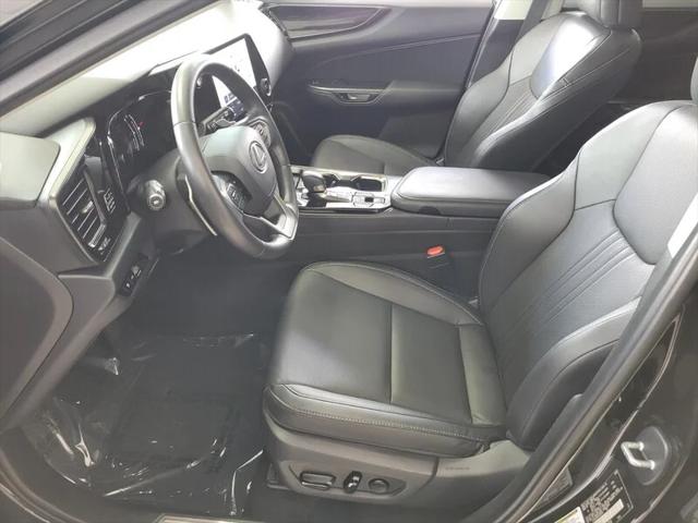 2025 Lexus NX 250 BASE
