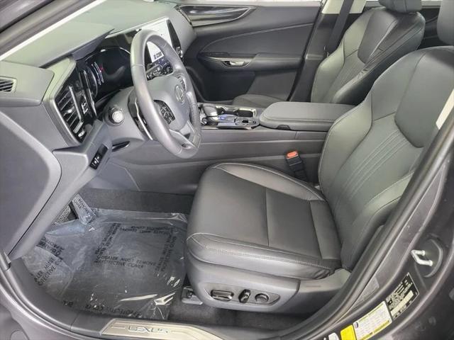 2025 Lexus NX 250 BASE