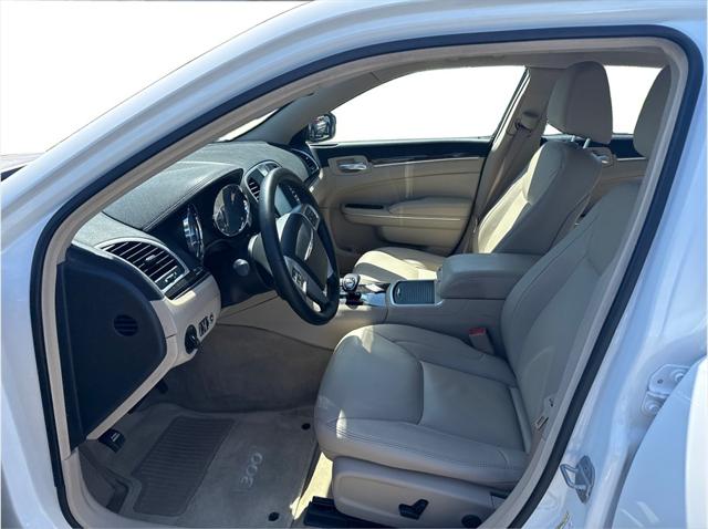2013 Chrysler 300 Motown