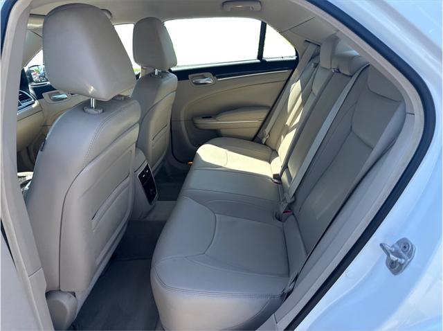 2013 Chrysler 300 Motown