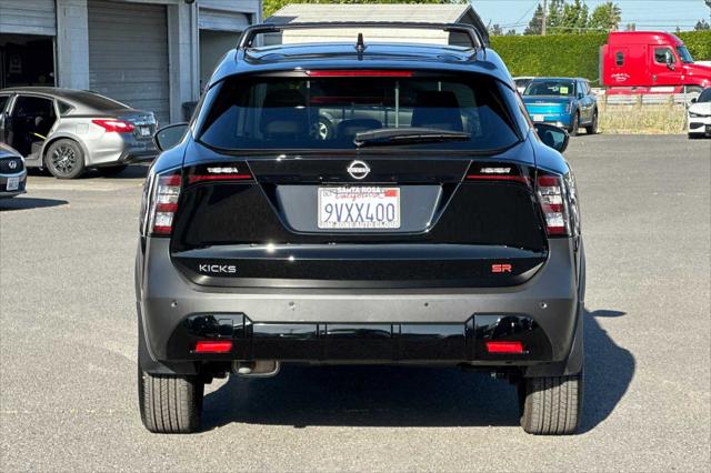 2025 Nissan Kicks SR FWD