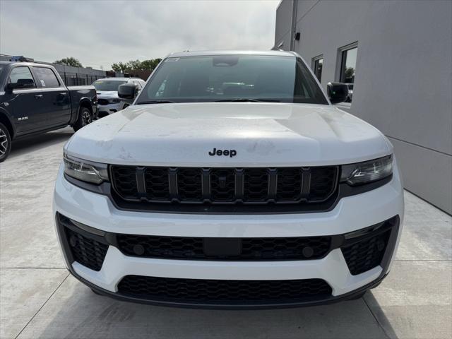 2026 Jeep Grand Cherokee 85th Anniversary Edition