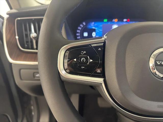 2024 Volvo XC60 Recharge T8 Ultimate Dark Theme for sale in Canonsburg, PA