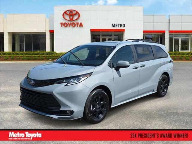 2025 Toyota Sienna Woodland Edition for sale in Kalamazoo, MI