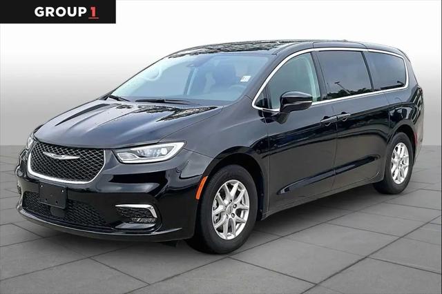 2024 Chrysler Pacifica Touring L for sale in Tulsa, OK