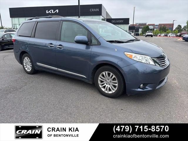 2017 Toyota Sienna XLE 8 Passenger for sale in Bentonville, AR