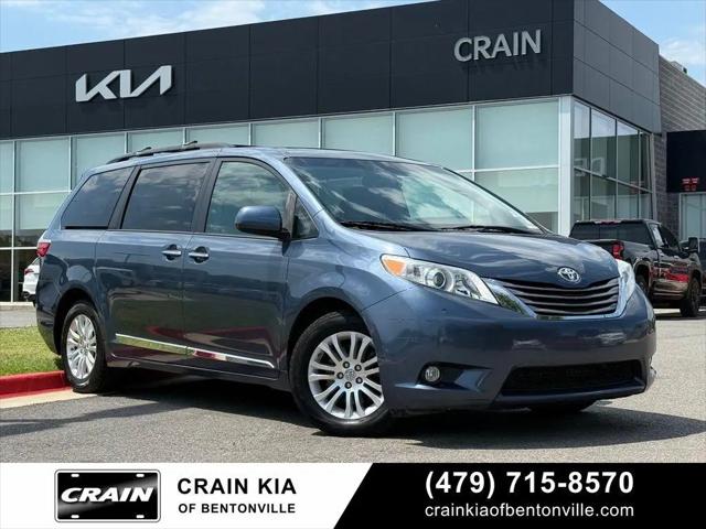 2017 Toyota Sienna XLE 8 Passenger for sale in Bentonville, AR