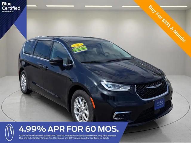 2023 Chrysler Pacifica Touring L for sale in Menomonee Falls, WI