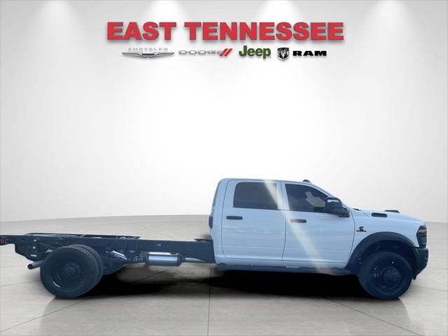 2026 RAM 5500 Chassis RAM 5500 TRADESMAN CHASSIS CREW CAB 4X4 84 CA