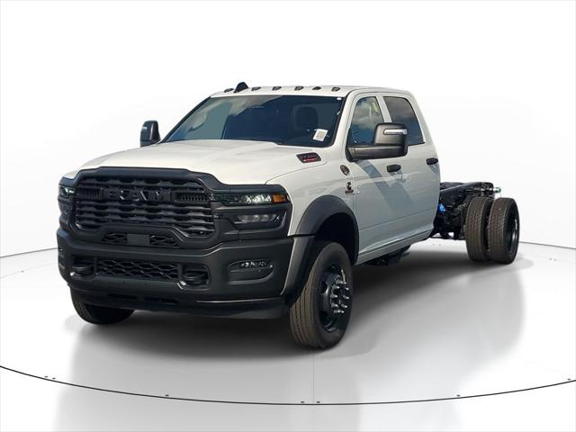 2026 RAM 5500 Chassis RAM 5500 TRADESMAN CHASSIS CREW CAB 4X4 84 CA