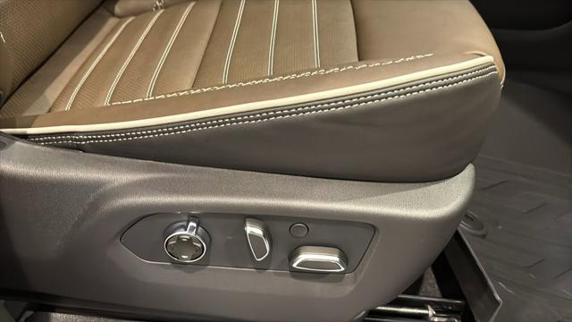 2026 GMC Yukon XL 4WD Denali Ultimate