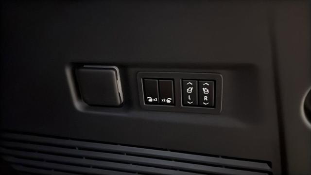 2026 GMC Yukon XL 4WD Denali Ultimate