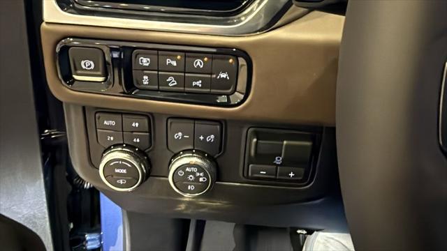 2026 GMC Yukon XL 4WD Denali Ultimate