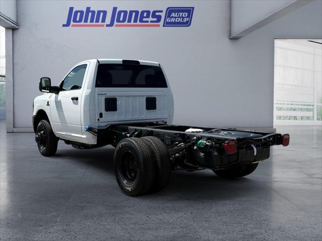 2026 RAM 3500 Chassis RAM 3500 TRADESMAN CHASSIS REGULAR CAB 4X4 60 CA