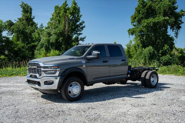 2026 RAM 5500 Chassis RAM 5500 TRADESMAN CHASSIS CREW CAB 4X4 60 CA