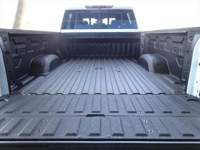 2026 GMC Sierra 2500HD Crew Cab, Standard Bed, AT4, 4WD