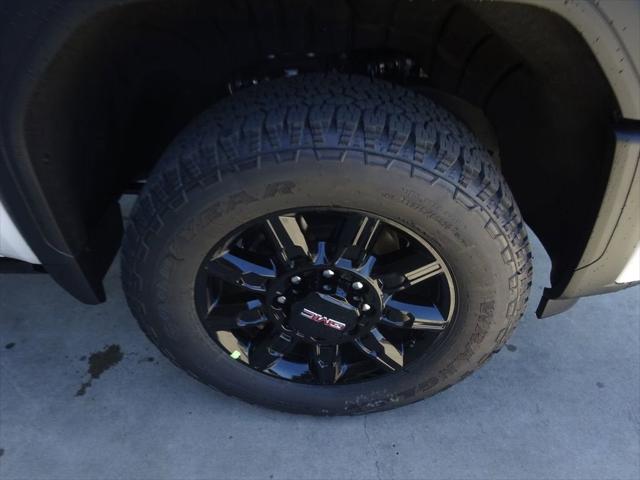 2026 GMC Sierra 2500HD Crew Cab, Standard Bed, AT4, 4WD