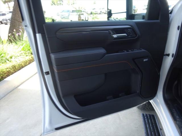 2026 GMC Sierra 2500HD Crew Cab, Standard Bed, AT4, 4WD