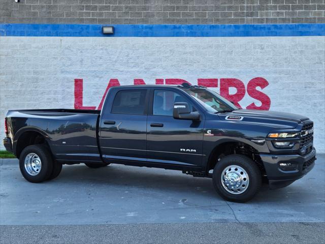 2026 RAM 3500 RAM 3500 BIG HORN CREW CAB 4X4 8 BOX