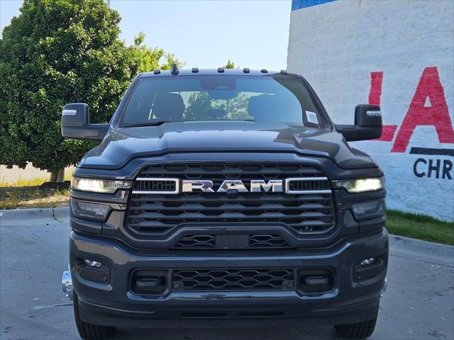 2026 RAM 3500 RAM 3500 BIG HORN CREW CAB 4X4 8 BOX