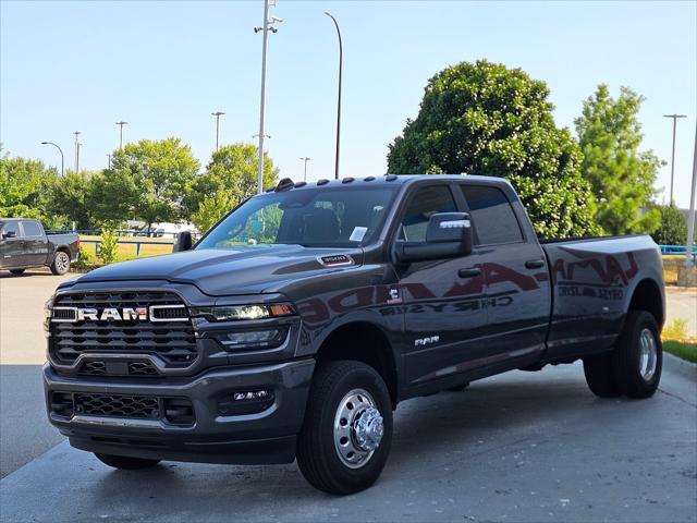 2026 RAM 3500 RAM 3500 BIG HORN CREW CAB 4X4 8 BOX