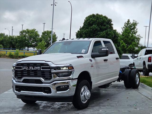 2026 RAM 3500 Chassis RAM 3500 TRADESMAN CREW CAB CHASSIS 4X4 60 CA