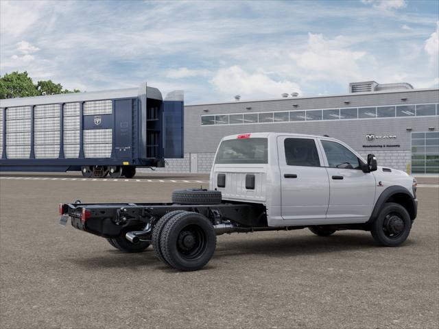 2026 RAM Ram 5500 Chassis Cab RAM 5500 TRADESMAN CHASSIS CREW CAB 4X4 60 CA