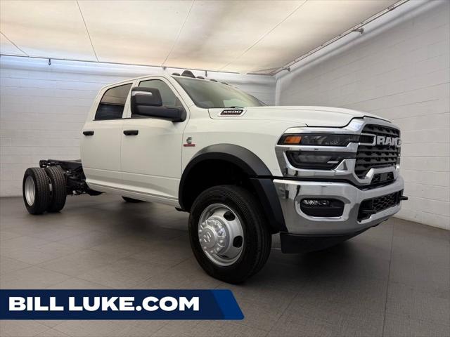 2026 RAM Ram 5500 Chassis Cab RAM 5500 TRADESMAN CHASSIS CREW CAB 4X4 60 CA