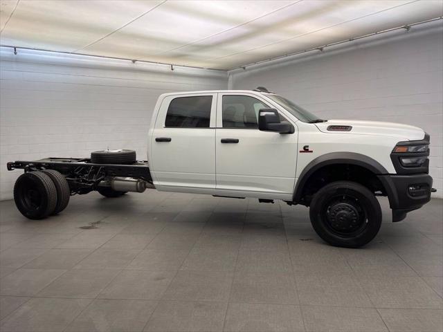 2026 RAM Ram 5500 Chassis Cab RAM 5500 TRADESMAN CHASSIS CREW CAB 4X4 84 CA