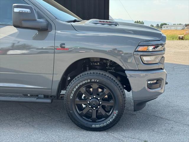 2026 RAM Ram 2500 RAM 2500 BLACK EXPRESS CREW CAB 4X4 64 BOX 2026 RAM Ram 2500 RAM 2500 BLACK EXPRESS CREW CAB 4X4 64 BOX