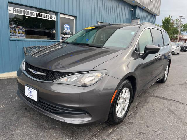2020 Chrysler Voyager LXI for sale in Eldon, MO