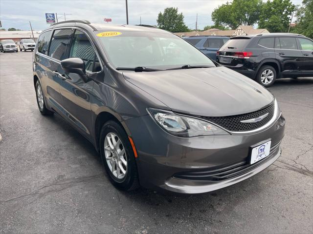 2020 Chrysler Voyager LXI
