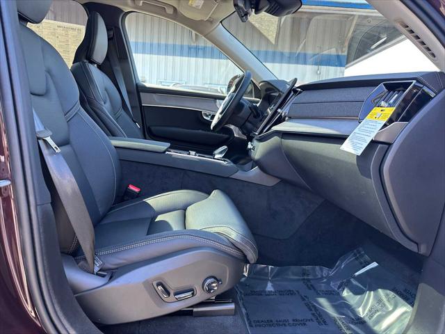 2026 Volvo XC90 Plug-In Hybrid Ultra Dark Theme, T8 AWD, Electric/Gasoline, 6 Seats