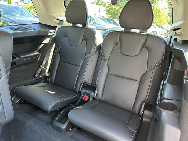 2026 Volvo XC90 Plug-In Hybrid Ultra Dark Theme, T8 AWD, Electric/Gasoline, 6 Seats